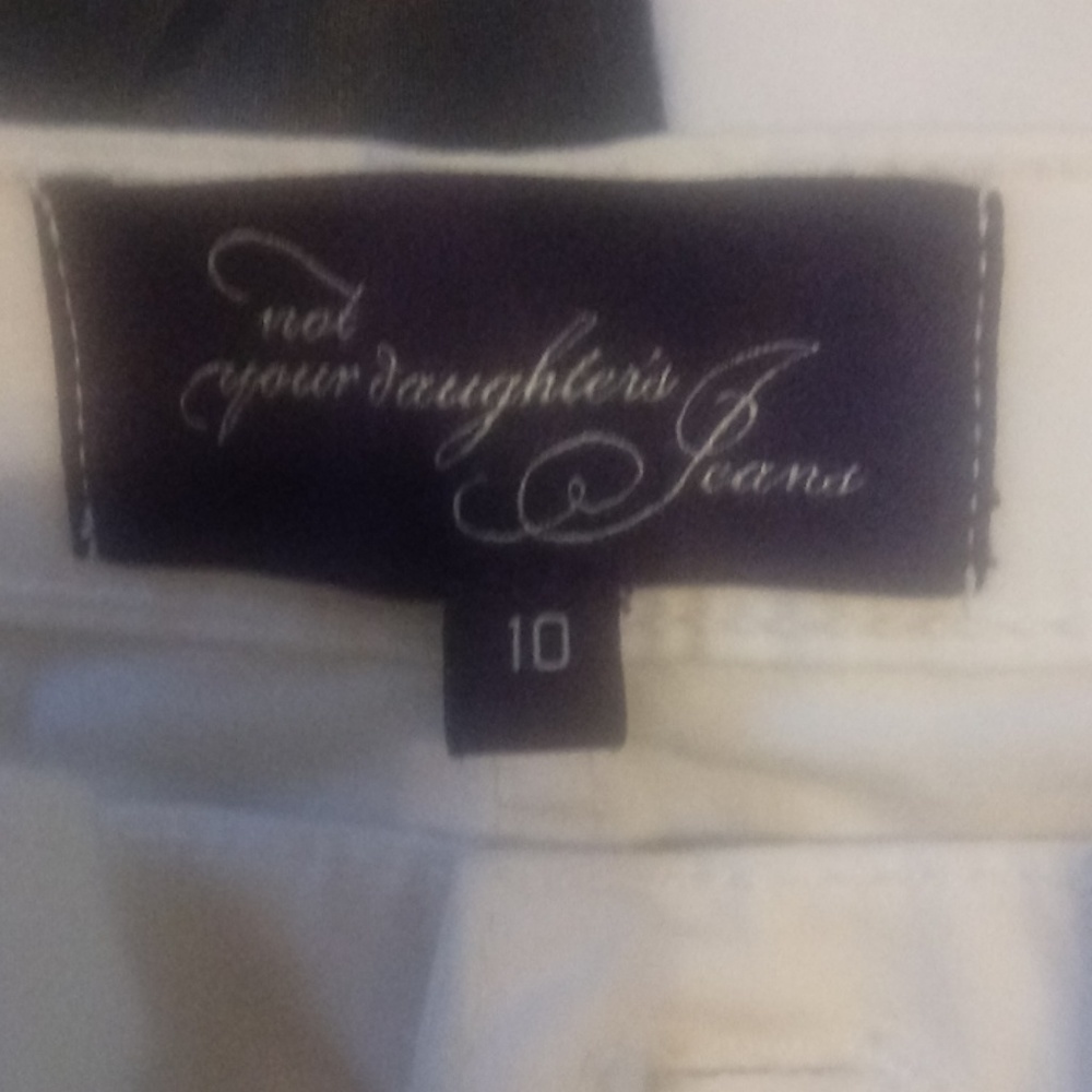 Jeans - Picture 3 of 6